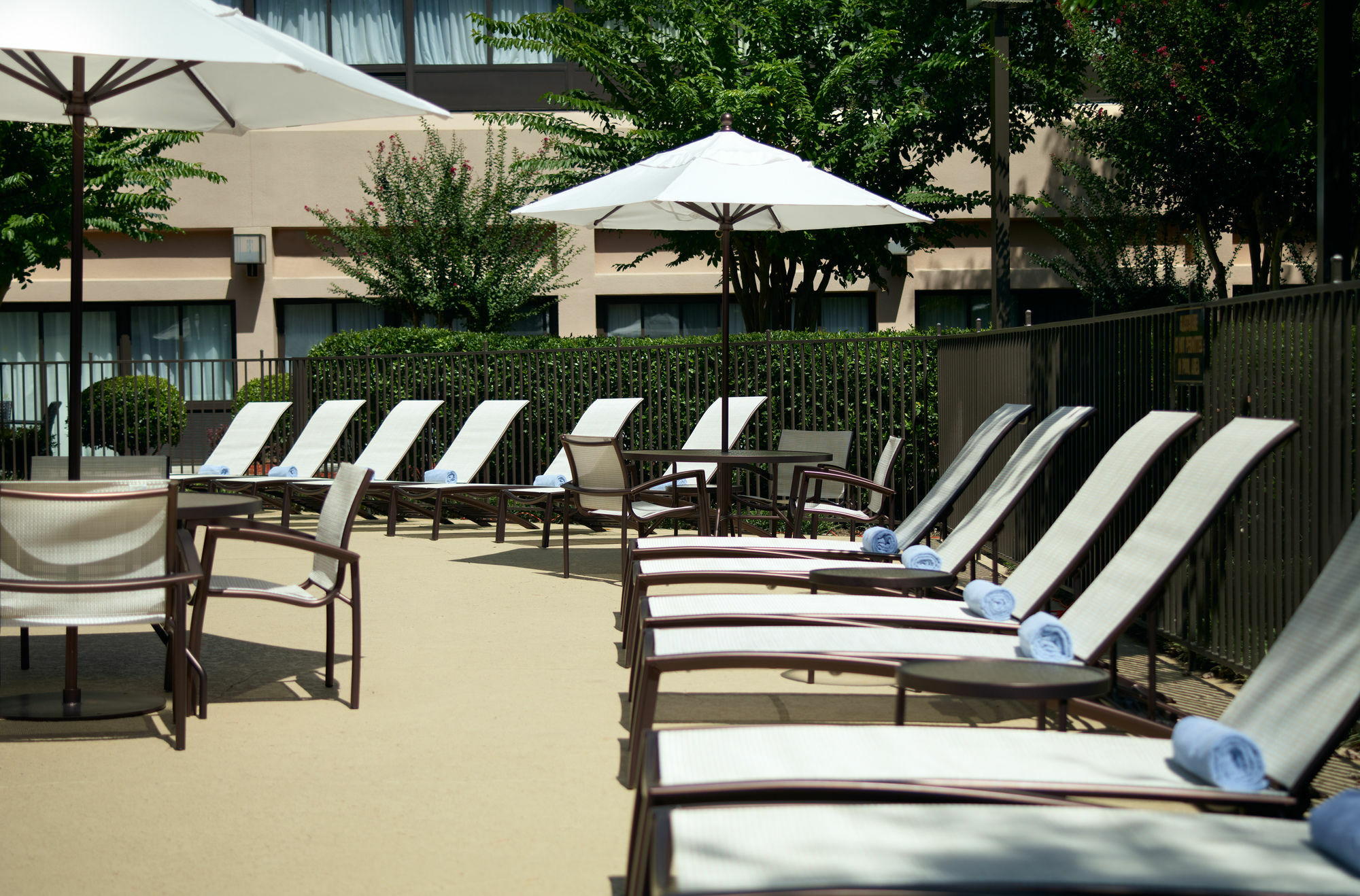 Atlanta Marriott Peachtree Corners Hotel Norcross Exterior photo